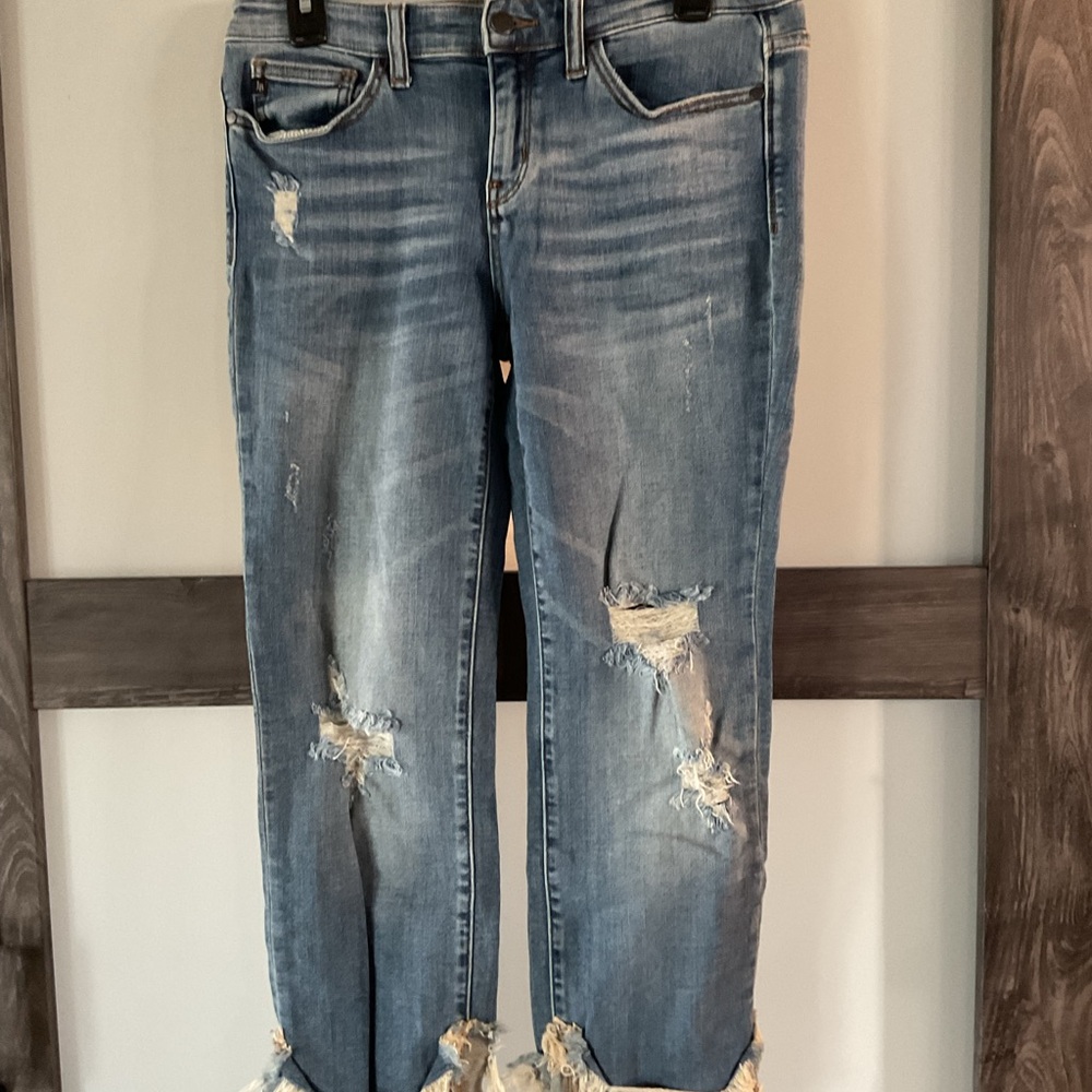 EUC- Judy blue Distressed straight fit jeans